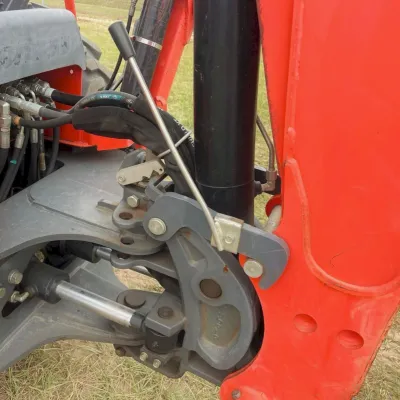2018 Kubota L47 thumbnail
