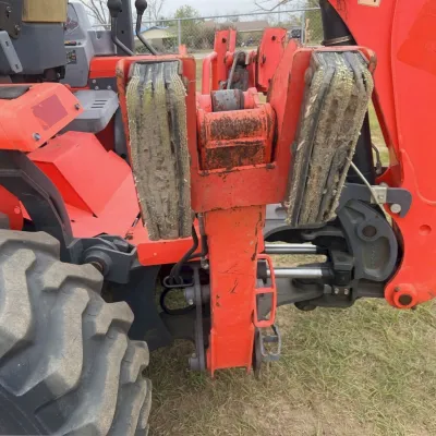 2018 Kubota L47 thumbnail
