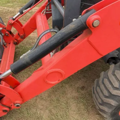 2018 Kubota L47 thumbnail