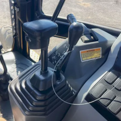 2016 Caterpillar 416F2 thumbnail