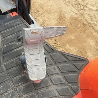 2018 Kubota M62 thumbnail